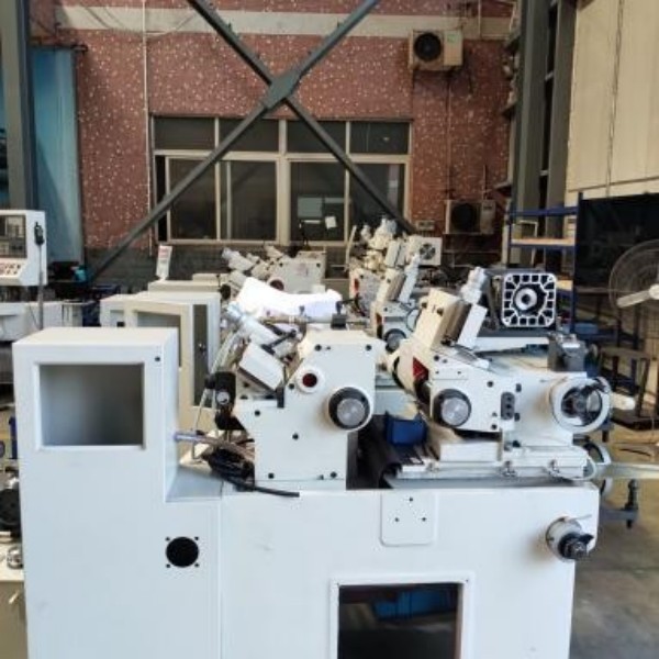 12シリーズ手動センタレス研削盤